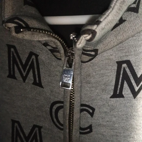 MCM Logo Patterned Runaway Bomber Check It Very Rare Nice Thick High Quality 2X - Picture 3 of 6